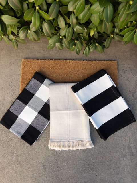Striped Layer Rug | Black & White Rug