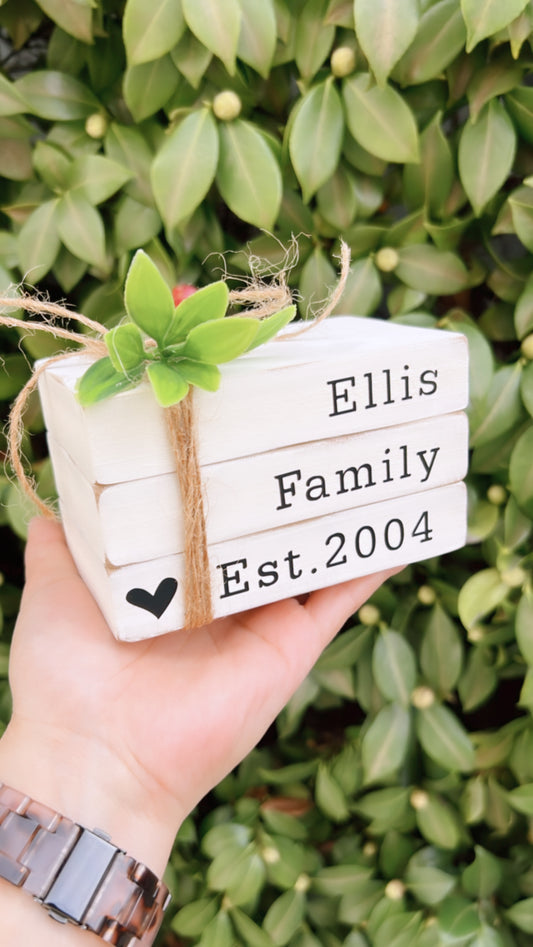 Custom Book Stacked| Family Name Stacked Books