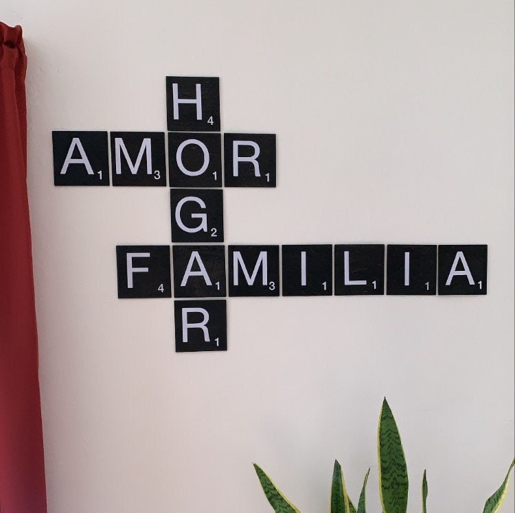 Amor Familia y Hogar | Scrabble Wall Tiles